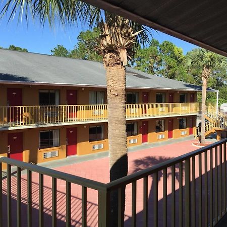 Country Hearth Inn- Kissimmee Exterior photo