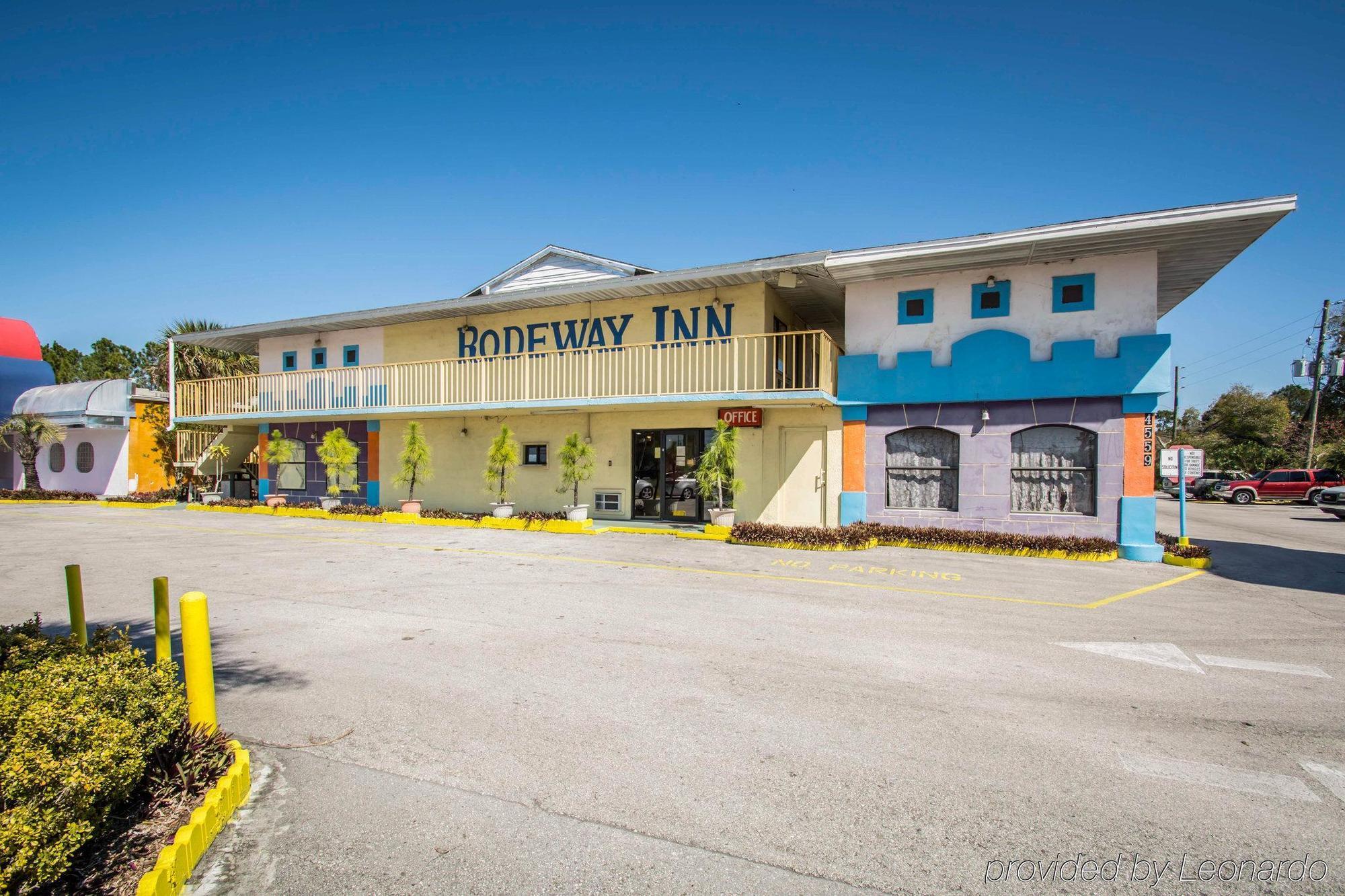 Country Hearth Inn- Kissimmee Exterior photo