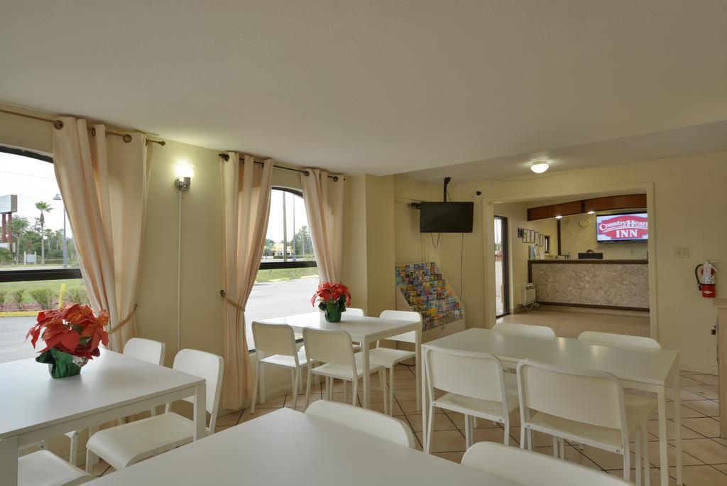 Country Hearth Inn- Kissimmee Exterior photo